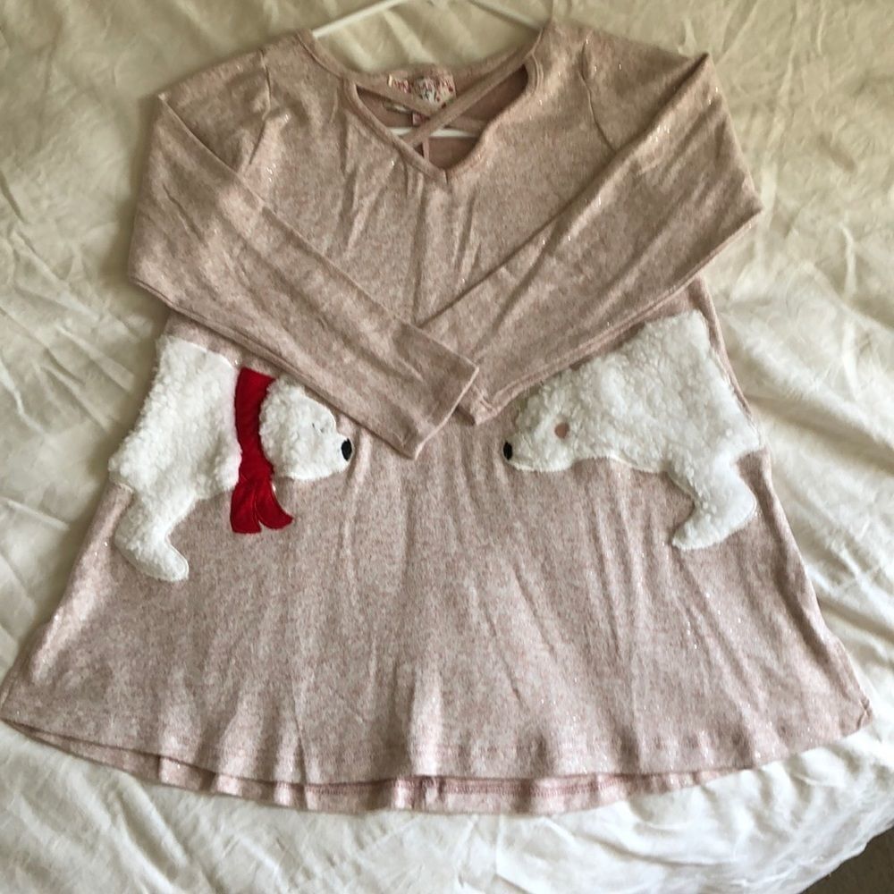 Poof Girl Merry Christmas Top size L. NWT